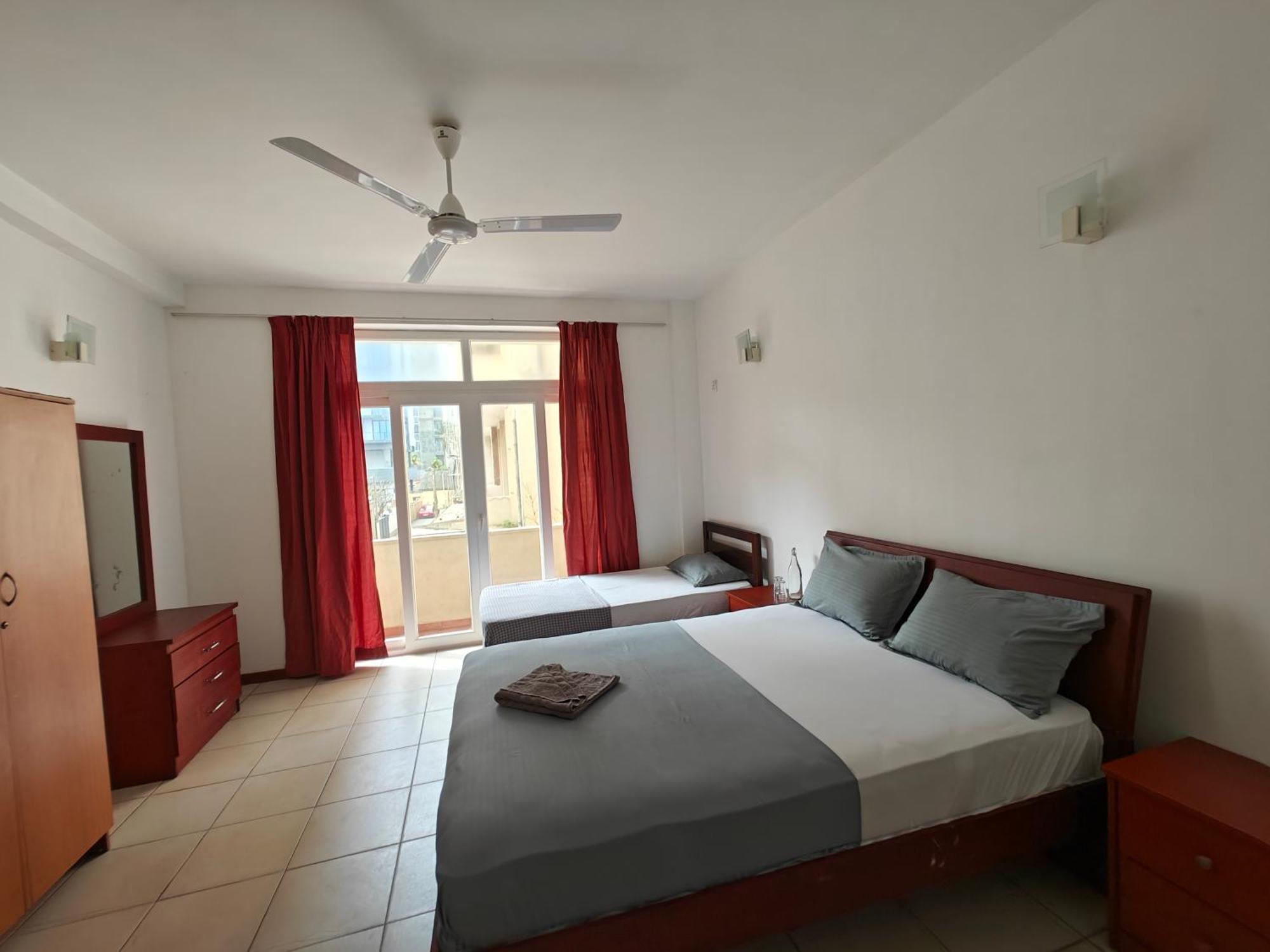 Palmyrah Residencies Hotel Colombo Szoba fotó
